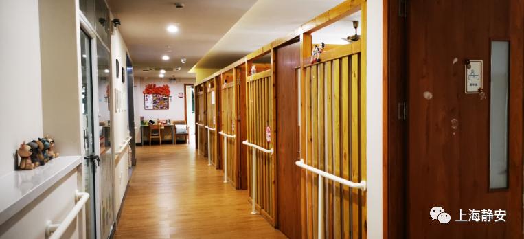醫(yī)療、康復(fù)、生活照料……這些需求在家門口就能解決！靜安這里正打造“沒(méi)有圍墻的養(yǎng)老院”(圖4)