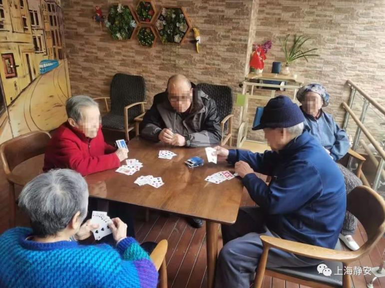 醫(yī)療、康復(fù)、生活照料……這些需求在家門口就能解決！靜安這里正打造“沒(méi)有圍墻的養(yǎng)老院”(圖5)