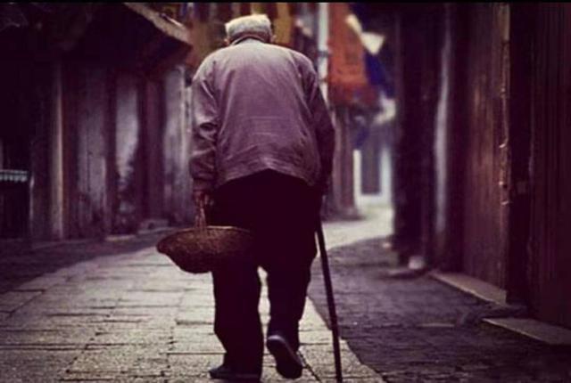 養(yǎng)老，是一場(chǎng)關(guān)乎經(jīng)濟(jì)實(shí)力和人性的博弈(圖2)