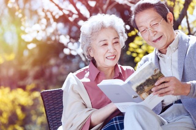 百度的AI技術(shù)，這次瞄準(zhǔn)了智慧養(yǎng)老行業(yè)(圖1)