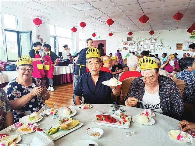 太原：幸福養(yǎng)老就在家門口(圖2)